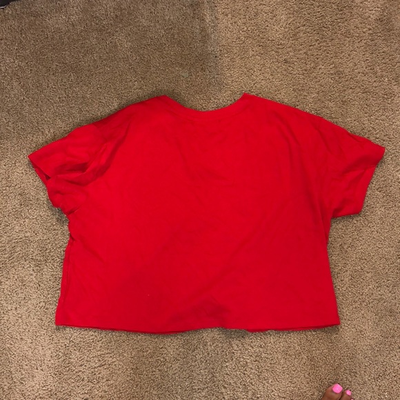 Crop top - Picture 3 of 4